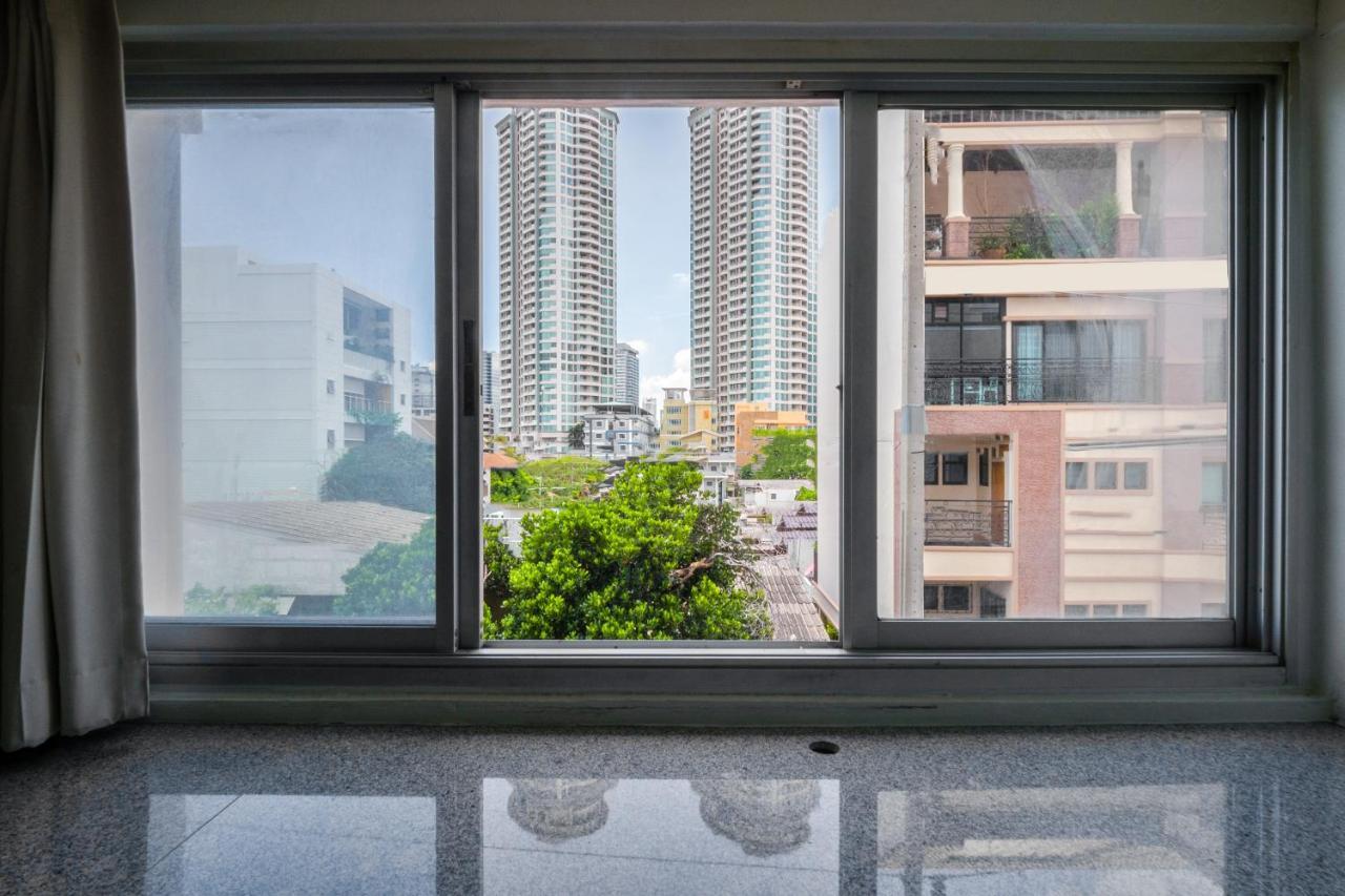 Oyo 1042 Boon'S Residence Bangkok Exterior foto